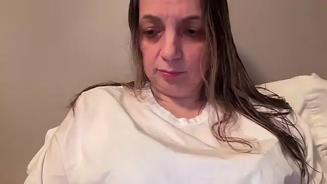 Snapshot of ShyFlameLive chatting on 16, 3, 2026 ShyFlameLive online show from 16, 3, 2026