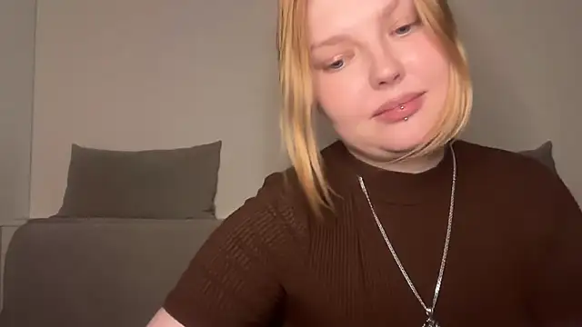 Ophelia Ritz online show from 7, 5, 2026