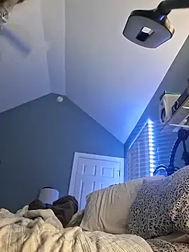 Snapshot of TrndSettr chatting on 16, 2, 2026 TrndSettr online show from 16, 2, 2026