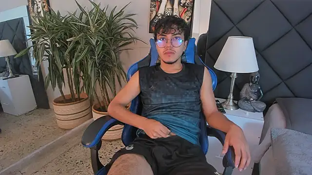 Snapshot of kai_storn chatting on 19, 3, 2026 kai storn online show from 19, 3, 2026