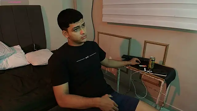 Keinner BigDick online show from 1, 8, 2026