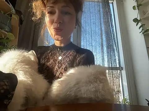 Snapshot of CarolineStar30 chatting on 9, 2, 2026 CarolineStar30 online show from 9, 2, 2026