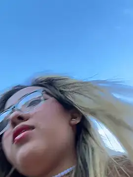 AryMoonxxx online show from 18, 2, 2026