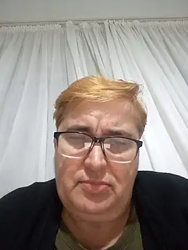 SusanStar874 online show from 5, 3, 2026