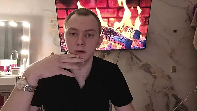 Snapshot of Crystal_Nuts chatting on 2, 3, 2026 Crystal Nuts online show from 2, 3, 2026