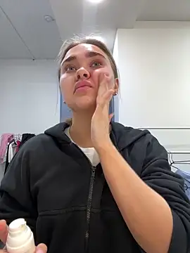 Snapshot of MonicaWestt chatting on 12, 3, 2026 MonicaWestt online show from 12, 3, 2026