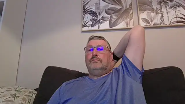 Snapshot of doudou310 chatting on 17, 3, 2026 doudou310 online show from 17, 3, 2026