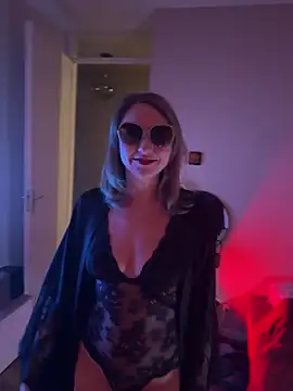 hottogetherNL online show from 24, 2, 2026