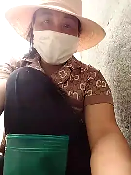 Snapshot of Tina-beo chatting on 18, 3, 2026 Tina-beo online show from 18, 3, 2026