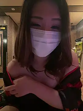 yurina yurina0125 online show from 5, 3, 2026