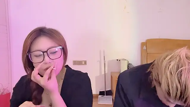 SM JIAJIA ZL online show from 30, 4, 2026