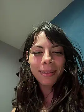 Isalove99 online show from 2, 5, 2026