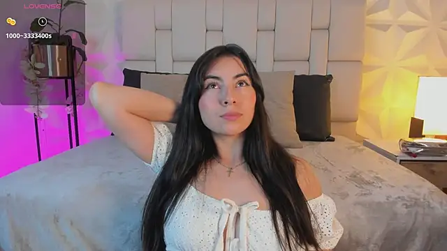 IsabellaSweet   online show from 28, 4, 2026