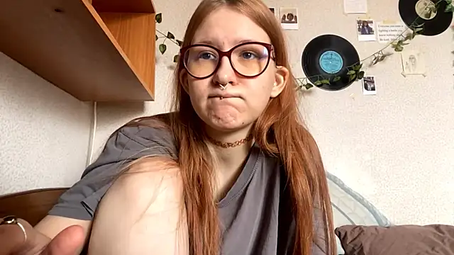 Snapshot of LaureenVielma chatting on 21, 3, 2026 LaureenVielma online show from 21, 3, 2026