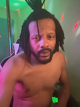 Snapshot of magic_man1085 chatting on 10, 3, 2026 magic man1085 online show from 10, 3, 2026