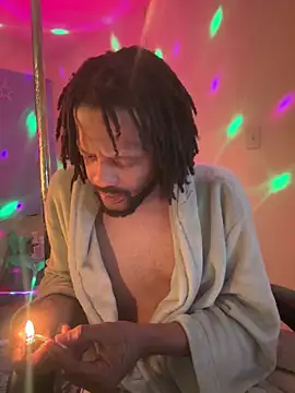 Snapshot of magic_man1085 chatting on 19, 3, 2026 magic man1085 online show from 19, 3, 2026