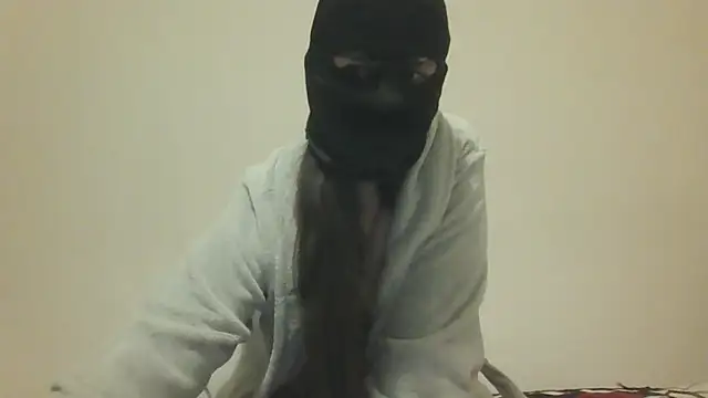 Snapshot of MissMaxime chatting on 10, 3, 2026 MissMaxime online show from 10, 3, 2026