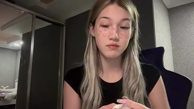 lilXdomiii online show from 4, 2, 2026