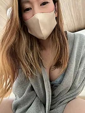 ayumi7 online show from 18, 3, 2026