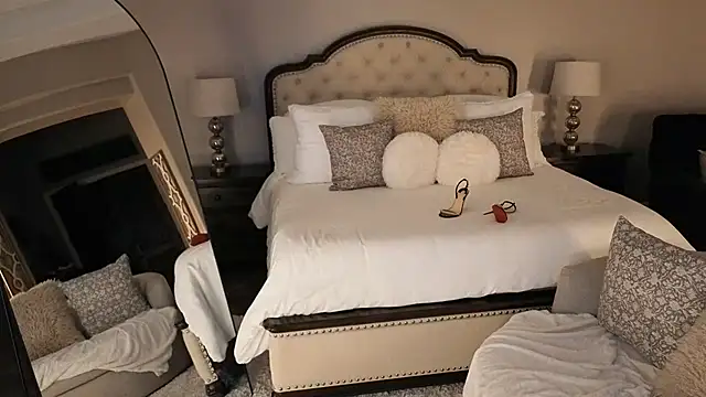 Hot Wife Amber online show from 10, 7, 2026