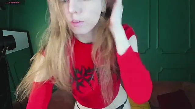 Snapshot of _Tina_Tayllor_ chatting on 4, 3, 2026 Tina Tayllor online show from 4, 3, 2026