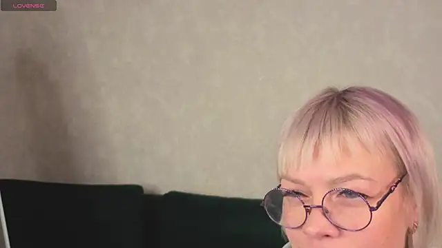 Ann Annise online show from 5, 3, 2026