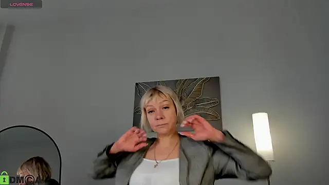 Ann Annise online show from 15, 3, 2026