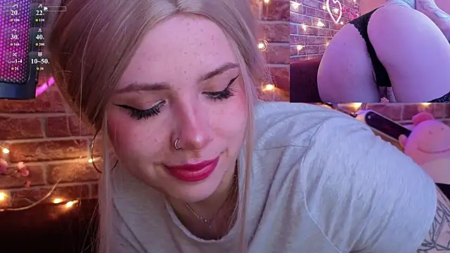 Snapshot of AnnaQuiin chatting on 22, 3, 2026 AnnaQuiin online show from 22, 3, 2026