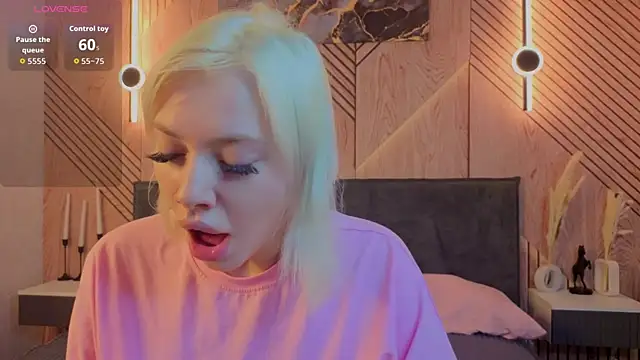 Kate Krose online show from 26, 7, 2026