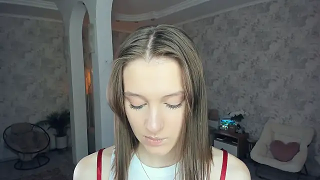 LianneBynon online show from 26, 6, 2026