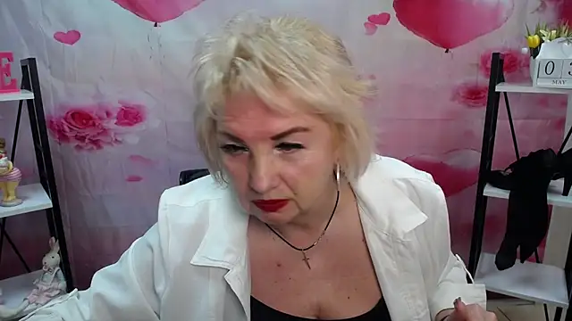 RenataDaster online show from 5, 5, 2026