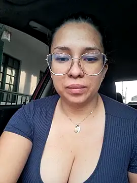 Snapshot of ISABELLA-24_ chatting on 5, 3, 2026 ISABELLA-24 online show from 5, 3, 2026