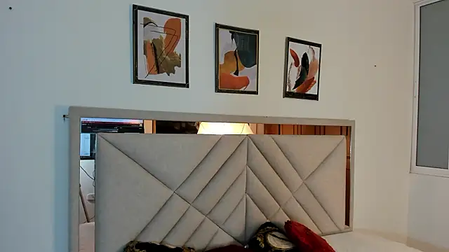 Snapshot of AmberQueen1 chatting on 16, 2, 2026 AmberQueen1 online show from 16, 2, 2026