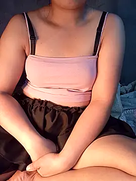 Slutty 18 online show from 18, 3, 2026