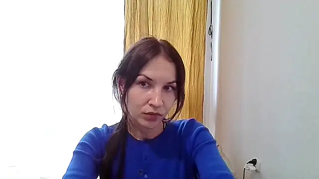 JuliaLovely online show from 26, 7, 2026