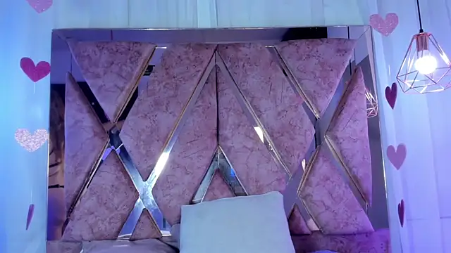 shantal cooper  online show from 26, 2, 2026