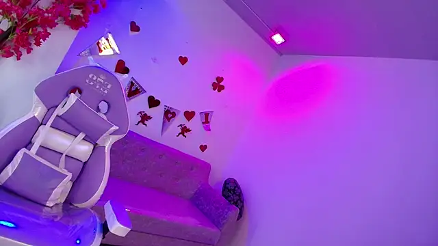 Maddie T18 online show from 21, 2, 2026