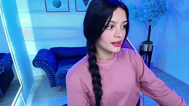 Maddie T18 online show from 6, 5, 2026