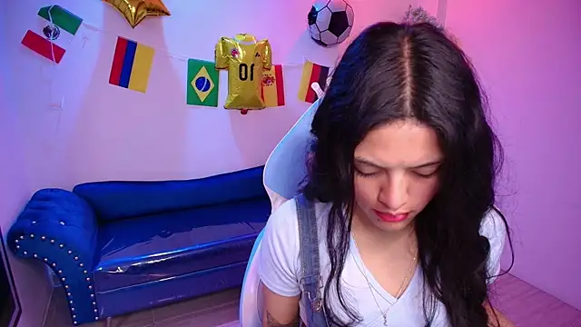 Maddie T18 online show from 24, 6, 2026