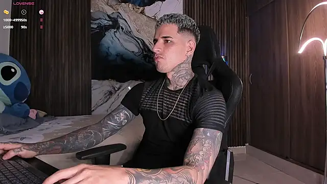 Snapshot of trisstann_ chatting on 21, 2, 2026 trisstann online show from 21, 2, 2026