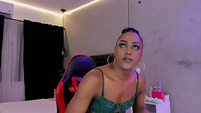 naomi  blair online show from 4, 8, 2026