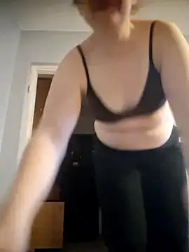 Snapshot of VitniKis chatting on 3, 2, 2026 VitniKis online show from 3, 2, 2026