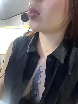 Snapshot of Sweet_bellaa_ chatting on 30, 4, 2026 Sweet bellaa online show from 30, 4, 2026