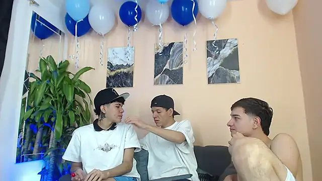 DesiresOfOlympus  online show from 19, 3, 2026