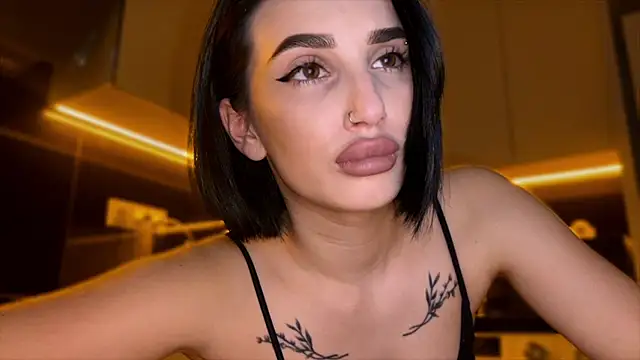 Snapshot of BlackFox_V chatting on 15, 3, 2026 BlackFox V online show from 15, 3, 2026