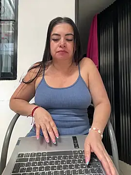Snapshot of candy69- chatting on 6, 7, 2026 candy69- online show from 6, 7, 2026