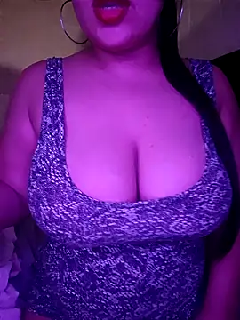 Snapshot of soylula884 chatting on 8, 3, 2026 soylula884 online show from 8, 3, 2026