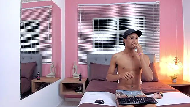 Snapshot of drako18_ chatting on 7, 2, 2026 drako18 online show from 7, 2, 2026