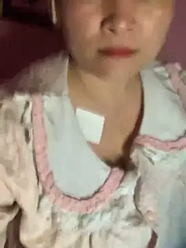 Snapshot of Star-sweet01 chatting on 12, 3, 2026 Star-sweet01 online show from 12, 3, 2026