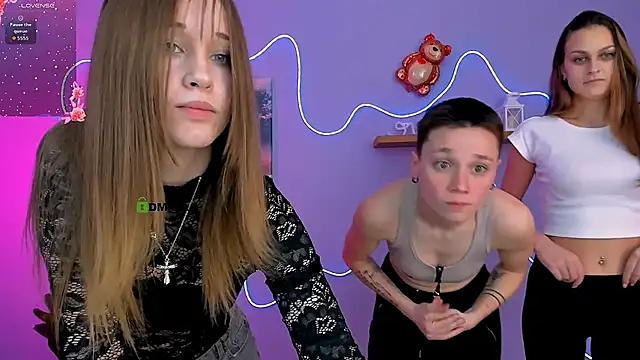 Snapshot of emi_fade chatting on 17, 3, 2026 emi fade online show from 17, 3, 2026